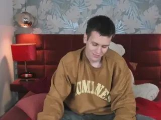 Gay sex chat with kanewolfe - camgaychat.com