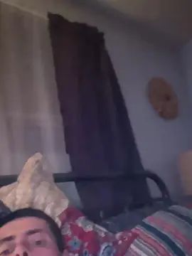 Gay sex chat with josh22w - camgaychat.com - Britain
