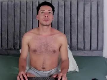 Gay sex chat with aroncooper1 - camgaychat.com - Britain