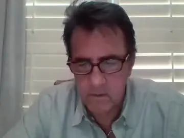 Gay sex chat with bugleboycums - camgaychat.com - Britain