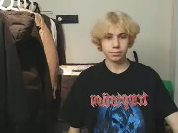 Gay sex chat with parlamentpepper - camgaychat.com - Britain