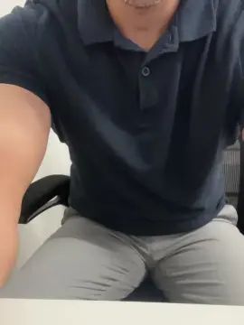 Gay sex chat with Dylan2929 - camgaychat.com - Britain