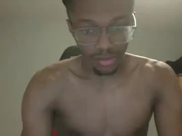 Gay sex chat with juiceon4 - camgaychat.com - Britain