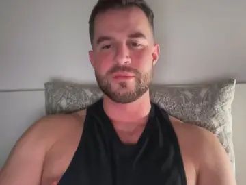 Gay sex chat with juvene245 - camgaychat.com - Britain