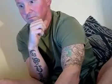 Gay sex chat with suckmedeep999 - camgaychat.com - Britain