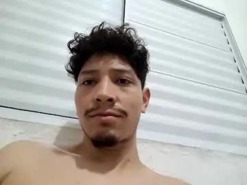 Gay sex chat with alissonvidal13 - camgaychat.com - Britain