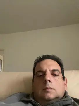 Gay sex chat with paolo_pc - camgaychat.com - Italy
