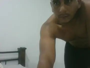 Gay sex chat with david95ty4 - camgaychat.com - Armenia