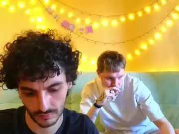 Gay sex chat with inglourious_dicks - camgaychat.com - Britain