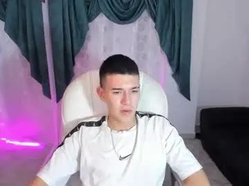 Gay sex chat with aleckk_boy - camgaychat.com - Spain