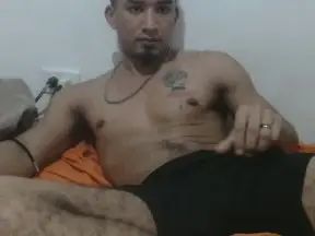 Gay sex chat with Dannylovexx1 - camgaychat.com