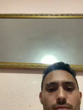 Gay sex chat with Agadjj - camgaychat.com - Spain