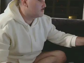 Gay sex chat with No_Edo - camgaychat.com - Britain
