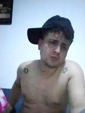 Gay sex chat with MRANDRUW - camgaychat.com - Britain