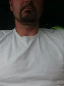 Gay sex chat with Superworms - camgaychat.com - Britain