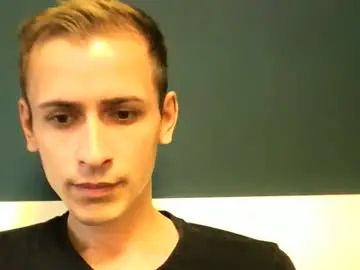 Gay sex chat with sesinha69 - camgaychat.com - Britain