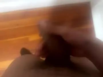 Gay sex chat with joyboyiam - camgaychat.com - Britain