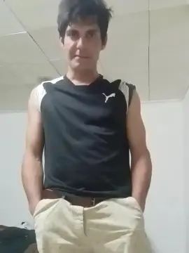 Gay sex chat with Capricho9473 - camgaychat.com - Spain