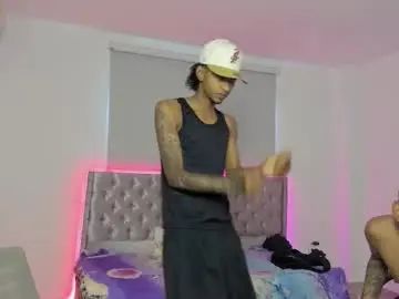 Gay sex chat with skinny_tatto01 - camgaychat.com - Spain