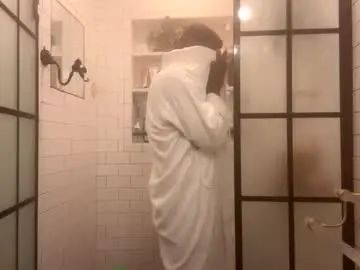 Gay sex chat with drenotavailable - camgaychat.com - Britain