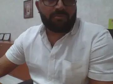 Gay sex chat with Skypewala - camgaychat.com - Britain