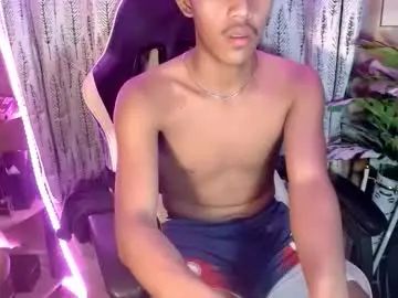 Gay sex chat with jn_lustzone - camgaychat.com - Britain