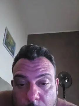 Gay sex chat with dadinho27 - camgaychat.com - Italy