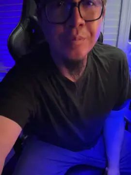 Gay sex chat with Tu_ReyAmor - camgaychat.com - Britain
