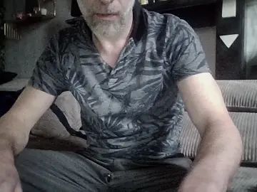 Gay sex chat with hotgentleman2 - camgaychat.com - France