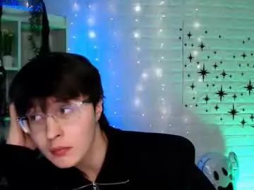 Gay sex chat with teo_wilson - camgaychat.com - Britain