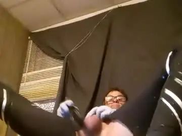 Gay sex chat with sailboatjbraun - camgaychat.com - Britain