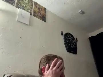 Gay sex chat with scottyfromthe651s - camgaychat.com - Britain