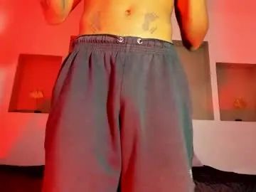 Gay sex chat with noah__adams_ - camgaychat.com