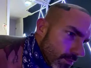 Gay sex chat with kingemul - camgaychat.com - Britain