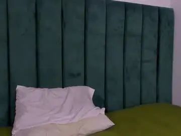 Gay sex chat with matthewthomson_ - camgaychat.com - Britain