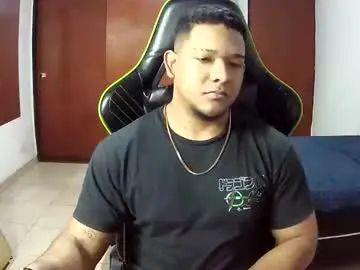 Gay sex chat with caballerozodi - camgaychat.com - Britain