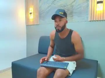 Gay sex chat with josser_01 - camgaychat.com - Britain