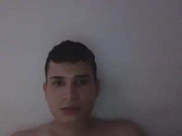 Gay sex chat with Alexking2026 - camgaychat.com - Spain