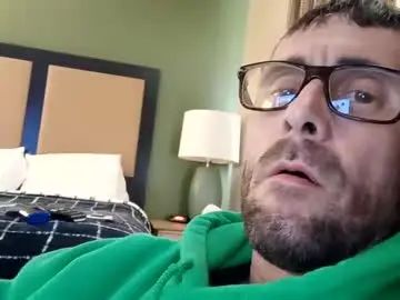 Gay sex chat with lilmacthecat484280 - camgaychat.com - Britain