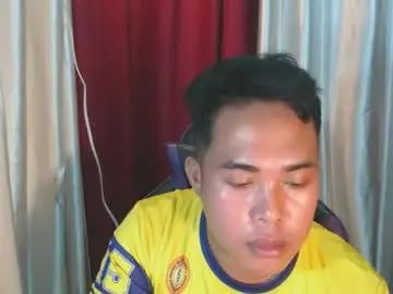 Gay sex chat with nauhty_kirkxxx - camgaychat.com - Britain