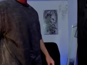 Gay sex chat with alanesposito - camgaychat.com