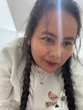 Gay sex chat with Bellakatalina - camgaychat.com - Britain