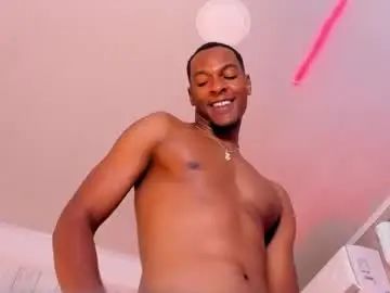 Gay sex chat with itanxfor - camgaychat.com - Britain