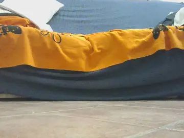 Gay sex chat with anonimo9920 - camgaychat.com - Italy