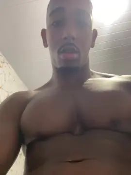Gay sex chat with Negaomalhado96 - camgaychat.com - Portugal