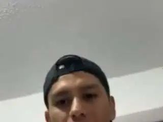 Gay sex chat with sne96 - camgaychat.com