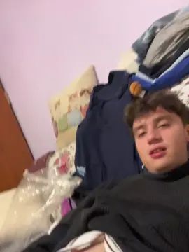 Gay sex chat with Toronomo - camgaychat.com - Britain