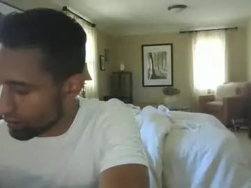 Gay sex chat with zachwest6864 - camgaychat.com - Britain