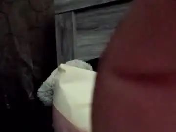 Gay sex chat with james032925 - camgaychat.com - Britain