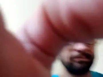 Gay sex chat with zyxes7 - camgaychat.com - Britain